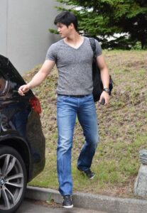 大谷翔平 ジュラルミンケースの中身は高確率でアレ 私服のセンスも分析してみたところ