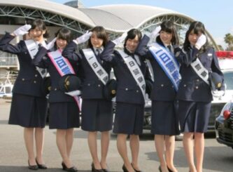 愛知県警 女性警察官